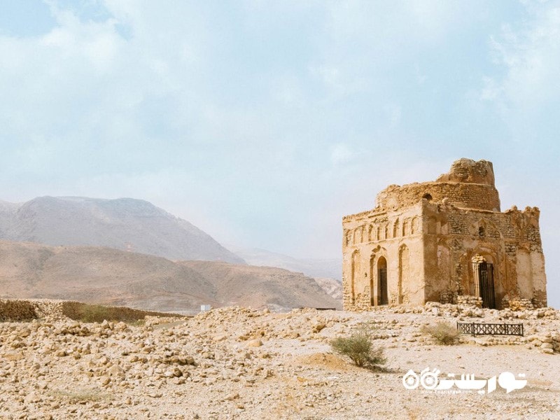 عمان تعداد بیشماری آثار باستانی تماشایی دارد