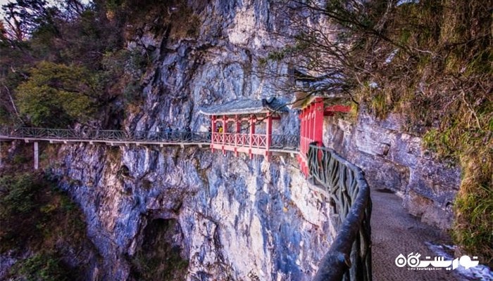 کوه هونز گِیت یا دروازه بهشت در کشور چین