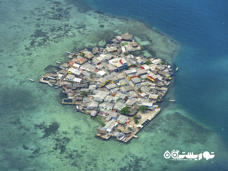 جزیره کوچک سانتا کروز دل ایسلوته (Santa Cruz del Islote) در کشور کلمبیا
