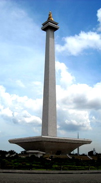 بنای یادبود و سمبل شهر جاکارتا که به شکل هاون بزرگ