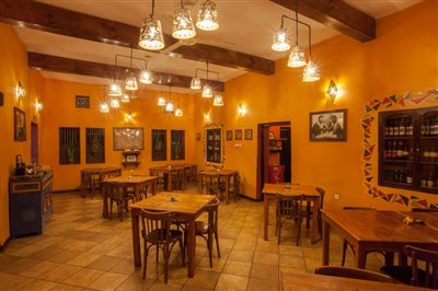 رستوران ایتالیایی | La Taverna