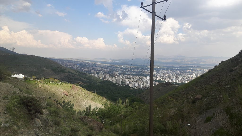 کوهنوردی در پارک جمشیدیه تهران