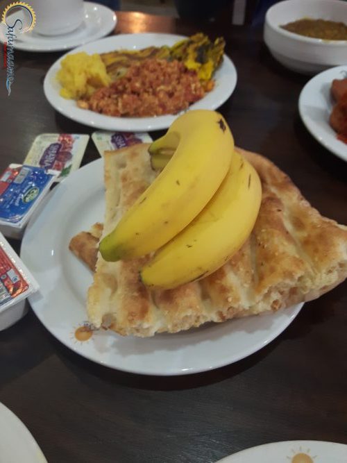 صبحانه در مجتمع توریستی مهتاب