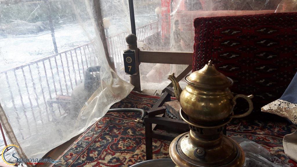 صبحانه در جاده چالوس در سایت سفرنامه